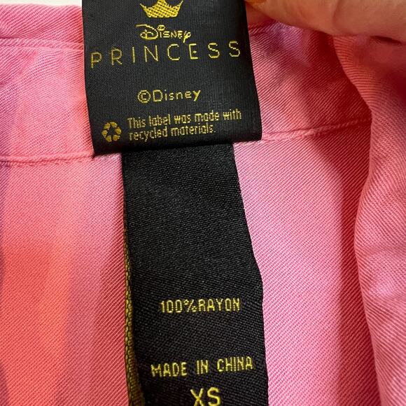 Disney Mulan Button Blouse Top XS Pink Embellished Sequin Graphic Princess Rayon - Picture 7 of 10